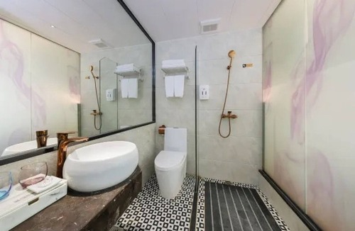 Tianhe Hotel | Winsome Hotel-GZ SCNU Metro Station