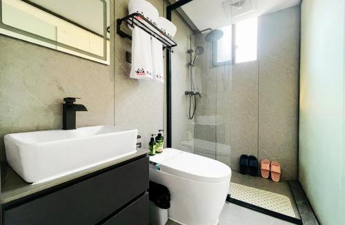 Wenchuan Hotel | Wolong Yunshang Four Seasons Panda Inn