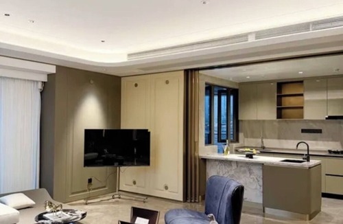 Yuzhong Apartment | Wonderful 4-bedroom apartment with AC in vibrant 重庆