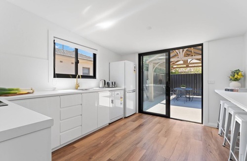 Bathurst House | Wonderful William - Charming Home close to CBD