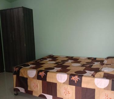 Guwahati House | Woodland Lodge and Restaurant