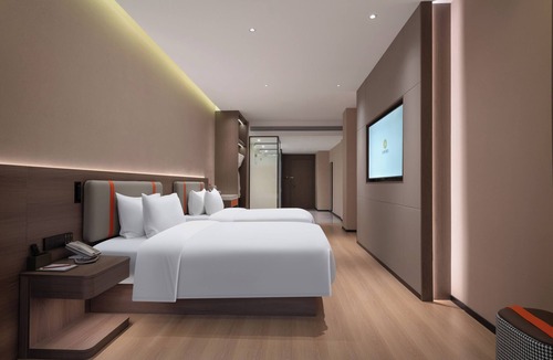 Kaifeng Hotel | World Hotel Hualian Shoppin Plaza branch