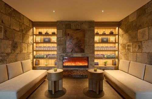 Shiyan Hotel | Wudang Mountain Yunwai Mountain Residence Qiongtan Scenic Area Store