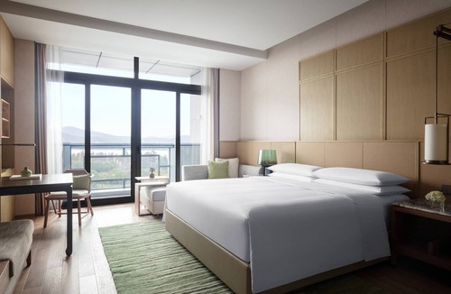 Gaochedu Hotel | Wuxi Marriott Hotel Lihu Lake