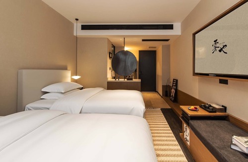 Emeishan Hotel | Wuye WOO YEAH Tangchi Hotel