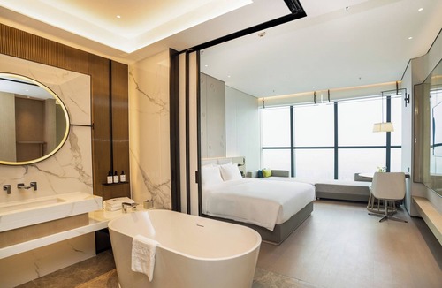Nanhai Hotel | Wyndham Foshan Nanhai