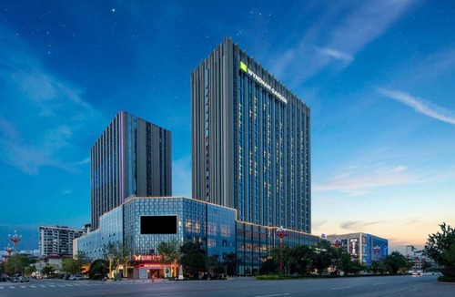 Yunnan Hotel | Wyndham Garden Chuxiong Downtown