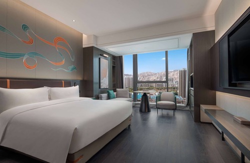 Dunhuang Road District Hotel | Wyndham Garden Lanzhou West Railway Station