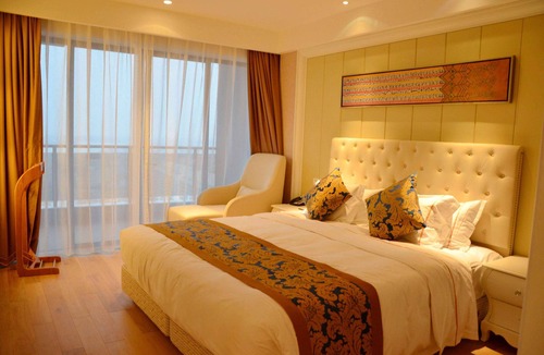 Lingshui County Hotel | Wyndham Garden Lingshui