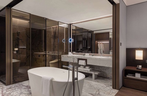 Liandu Hotel | Wyndham Grand Lishui Downtown
