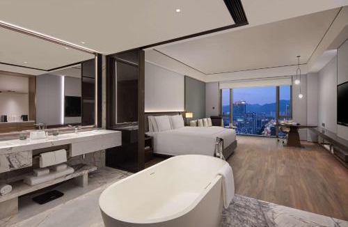 Liandu Hotel | Wyndham Grand Lishui Downtown