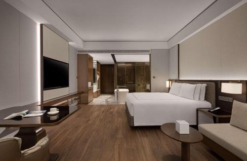 Liandu Hotel | Wyndham Grand Lishui Downtown