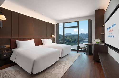 Jiande Hotel | Wyndham Grand Plaza Royale Milky Way Jiande