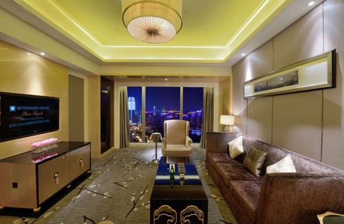 Xishan Hotel | Wyndham Grand Plaza Royale Colorful Yunnan