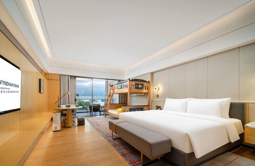 Duanzhou Qu Hotel | Wyndham Grand Zhaoqing Downtown