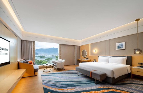 Duanzhou Qu Hotel | Wyndham Grand Zhaoqing Downtown
