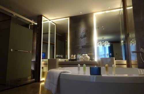Diecai Hotel | Wyndham Guilin Pingle