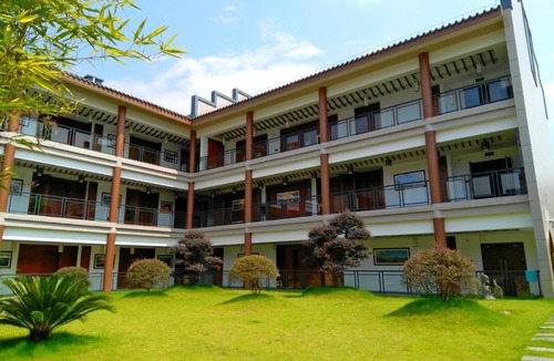 Pingle County Hotel | Wyndham Guilin Pingle
