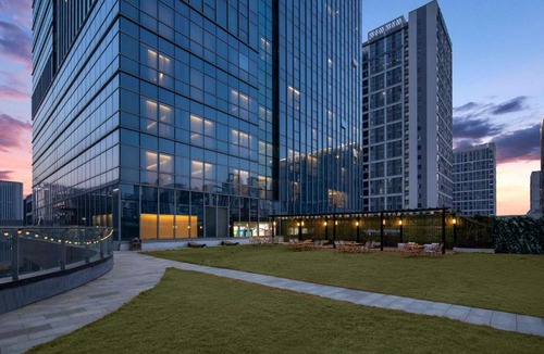 Baiyun Hotel | Wyndham Hotel Guangzhou Huangbian Metro Branch