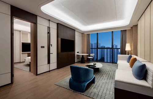 Shizhong District Hotel | Wyndham Leshan Downtown