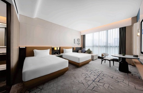 Shizhong District Hotel | Wyndham Leshan Downtown