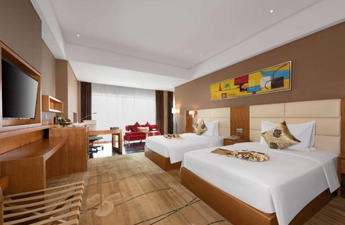Licheng District Hotel | Wyndham Putian Downtown