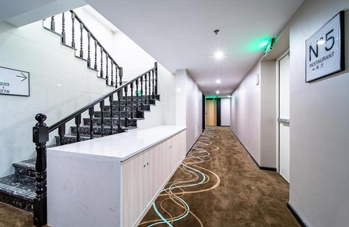 Guiyang Hotel | Xana Hotel Guiyang International Convention and Exhibition Center Financial City Store