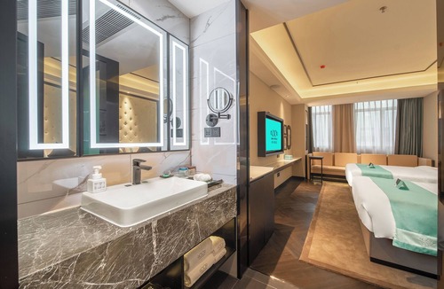 Huadu Hotel | XANA International Hotel Guangzhou Baiyun International Airport Branch - Free Shuttle Bus to Guangzhou Baiyun International Airport