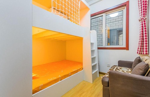 Beilin Apartment | Xi'an Beilin·Yongning Gate· Locals Apartment 00138690
