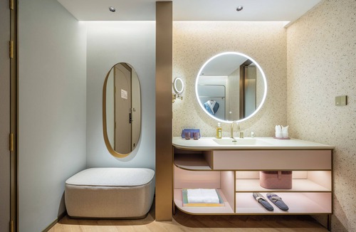 Zhonglou Shangquan Hotel | Xi'an Bell Tower Manxin Hotel