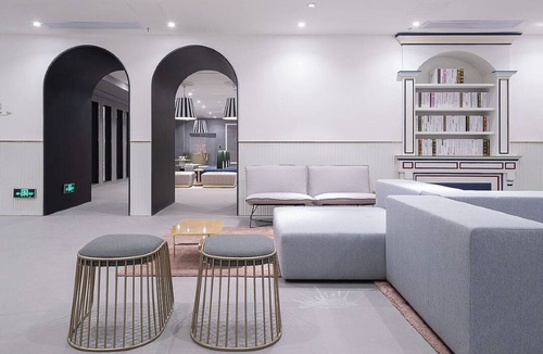 Central Business District Hotel | Xi 'an HotelConventionCenterpostbuilding