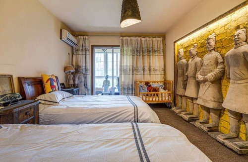 Zhonglou Shangquan Apartment | Xi'An Warriors Apartment