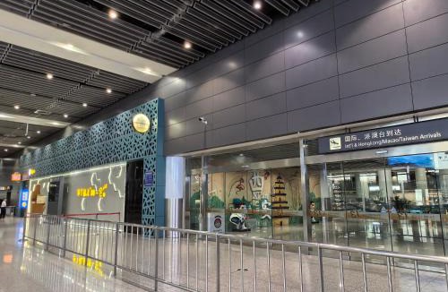 Weicheng District Hotel | Xi'an Xianyang International Airport Space Capsule Hotel