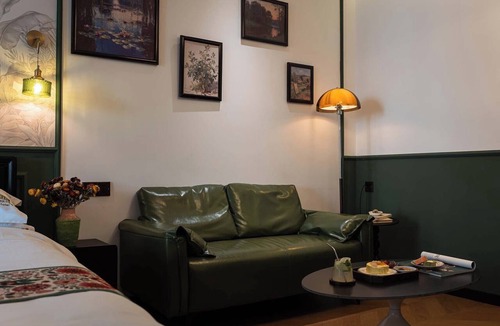 Nanming District Hotel | Xigaodi Art Homestay Hotel