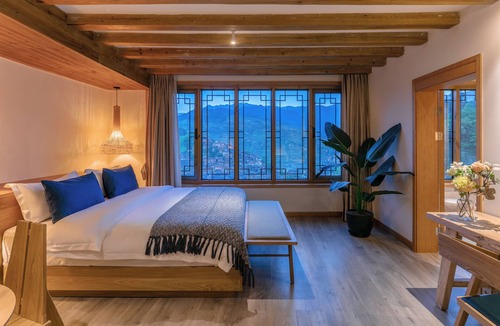 Qiandongnan Hotel | Xijiang Sanchunli Zhong Panorama Meisu