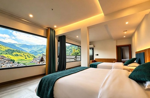 Qiandongnan Hotel | Xijiang Yunting Light Luxury Panoramic