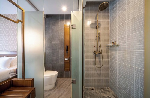 Baiyun Hotel | Xingyi Chain Hotel Jiangxia Metro Station