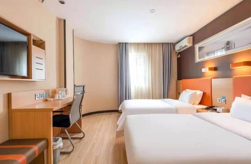 Dongguan City Center Apartment | Xingyue E-soprts Hotel