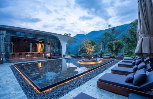 Shimian County Hotel | Xiyale Hotel