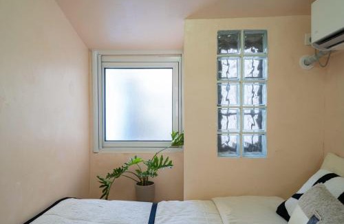 Xuhui Apartment | Xizhi B&B & Two-bedroom House