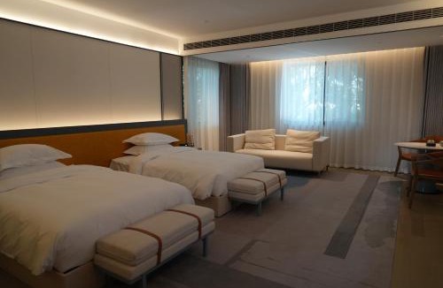 Haining Hotel | XUANDE GATE HOTEL