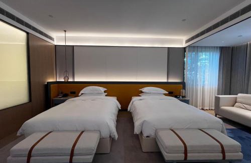 Haining Hotel | XUANDE GATE HOTEL