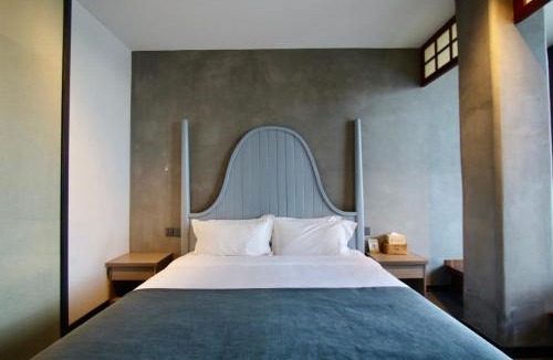 Xiaodonghai Hotel | Xueershanfang · Shanhaijing