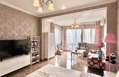 Jeifangbei Central Business District Apartment | Xus Residential Apartment Near Jiefangbei and Hongya Cave In The City Centre