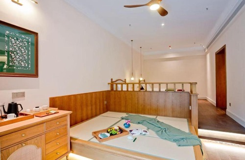Yucheng District Hotel | Ya'an Ten Miles of Blossoms · Wild Rose Hot Spring Village