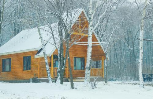 Yabuli Hotel | Yabuli QuShe Four seasons Private Lakefornt B&B