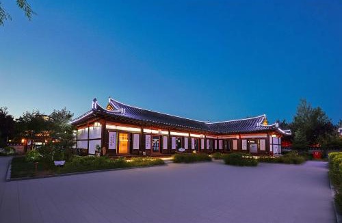 Yanji Hotel | Yanbian Yanji House Jia Huansen Homestay (Korean Folk Custom Garden Shop)