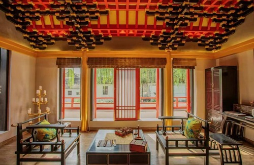 Hanjiang District Bed & Breakfast | Yanboli Classical Garden & Hot Spring