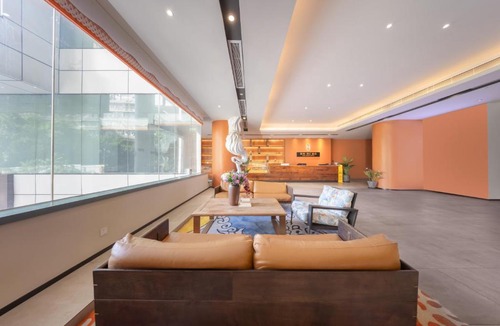 Yuzhong Hotel | YANG TRAVEL Hotel 重庆解放碑洪崖洞店