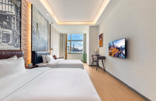 Yuzhong Hotel | YANG TRAVEL Hotel 重庆解放碑洪崖洞店